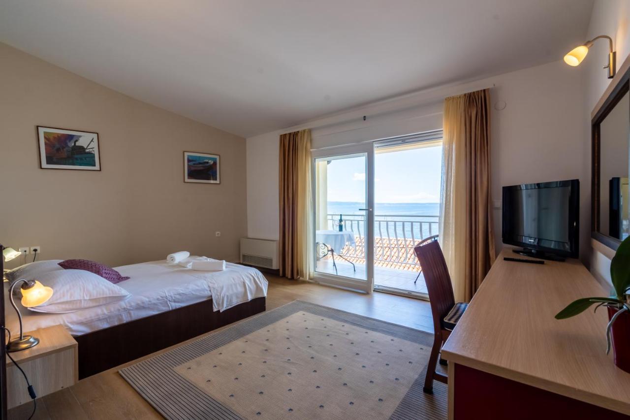 Pansion Epetium Hotel Stobreč Eksteriør billede