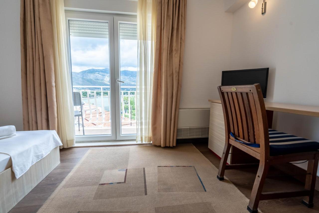 Pansion Epetium Hotel Stobreč Eksteriør billede