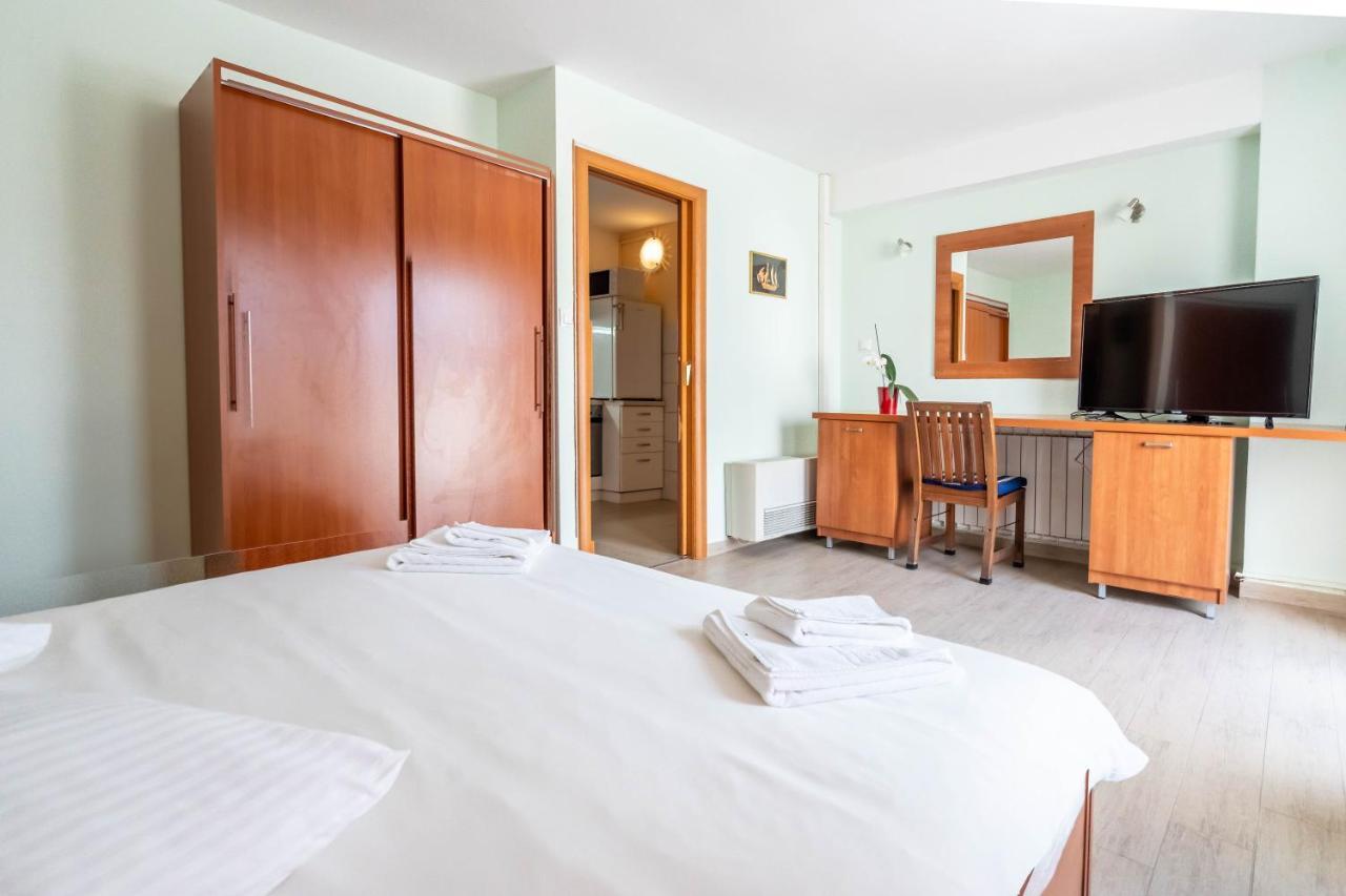 Pansion Epetium Hotel Stobreč Eksteriør billede