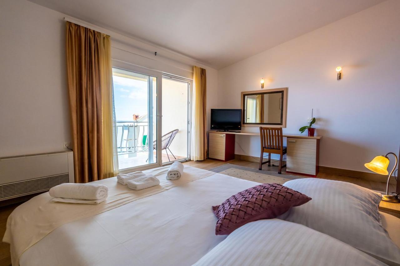 Pansion Epetium Hotel Stobreč Eksteriør billede