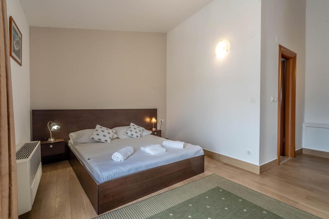 Pansion Epetium Hotel Stobreč Eksteriør billede