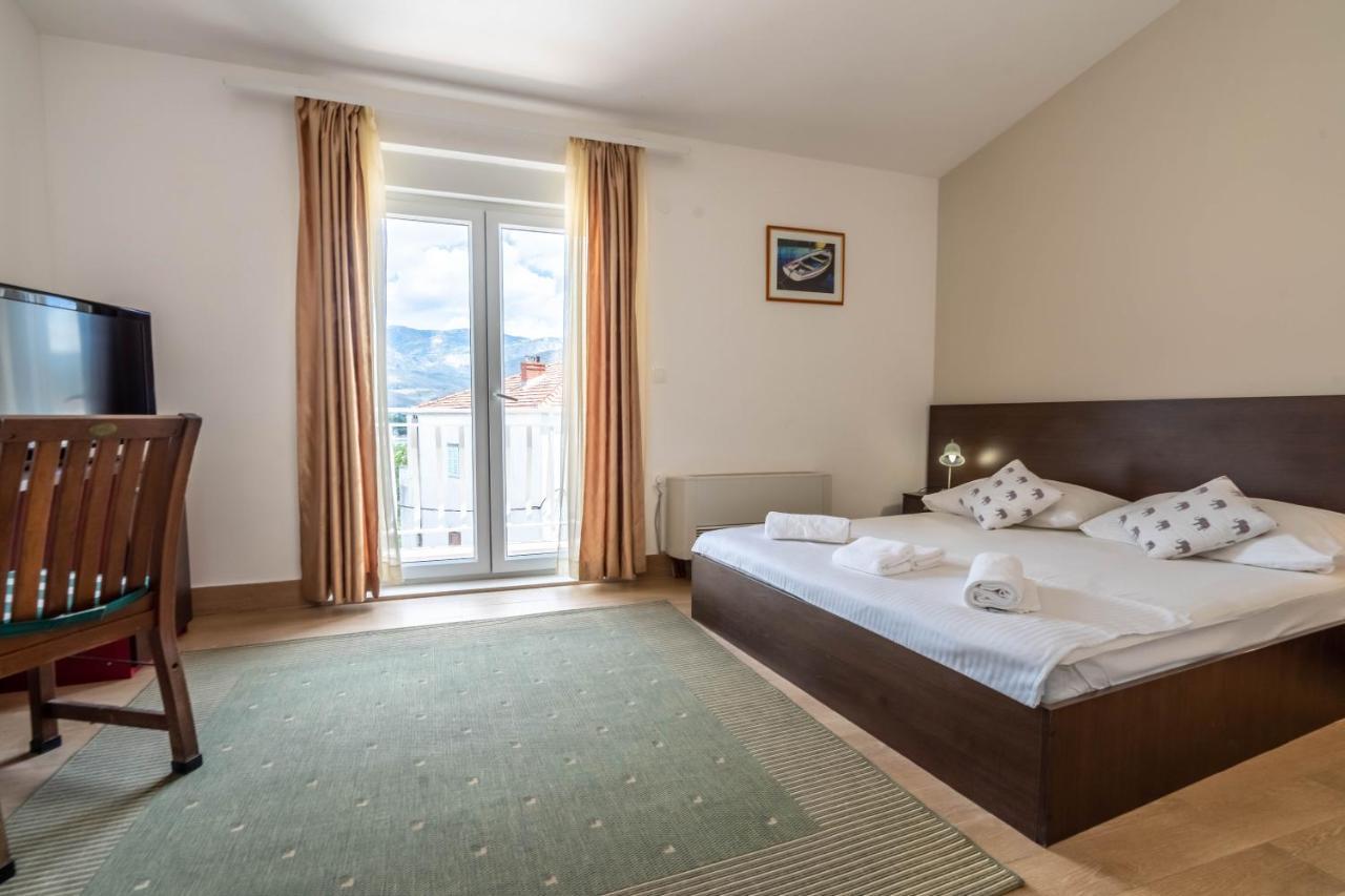 Pansion Epetium Hotel Stobreč Eksteriør billede