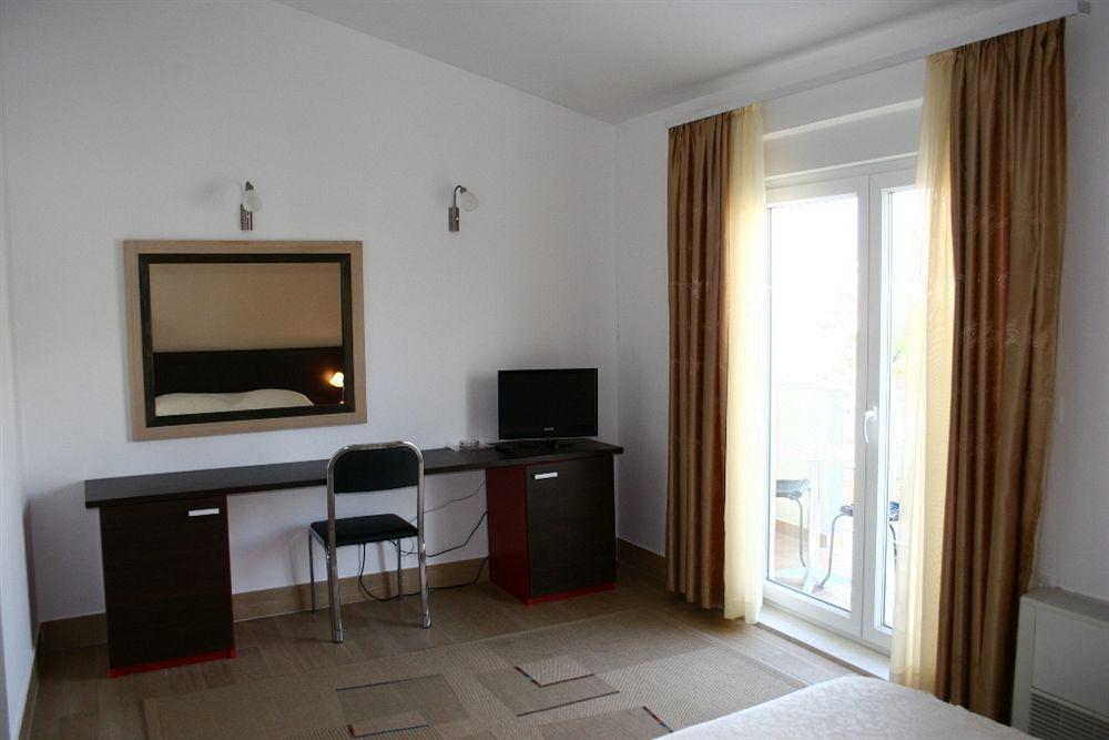 Pansion Epetium Hotel Stobreč Eksteriør billede