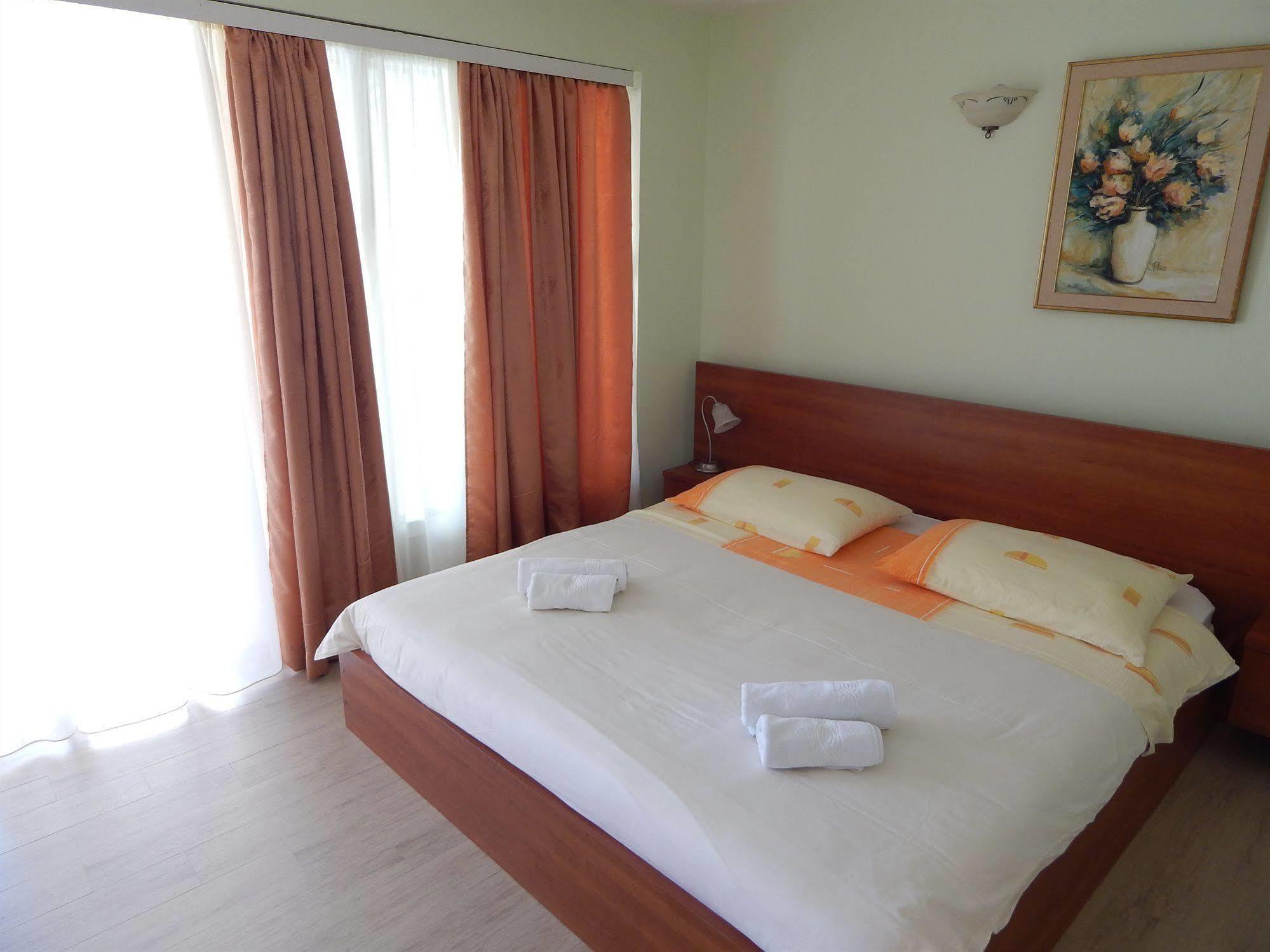 Pansion Epetium Hotel Stobreč Eksteriør billede