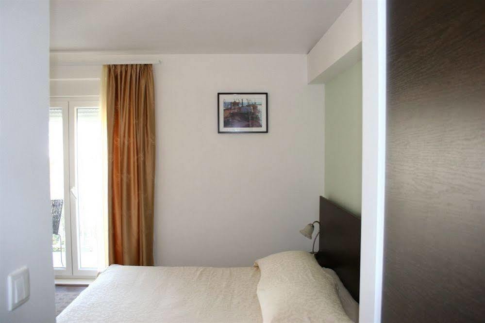 Pansion Epetium Hotel Stobreč Eksteriør billede